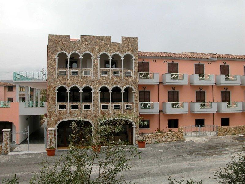 Albergo Residenziale Gli Ontani Cala Liberotto Exteriér fotografie