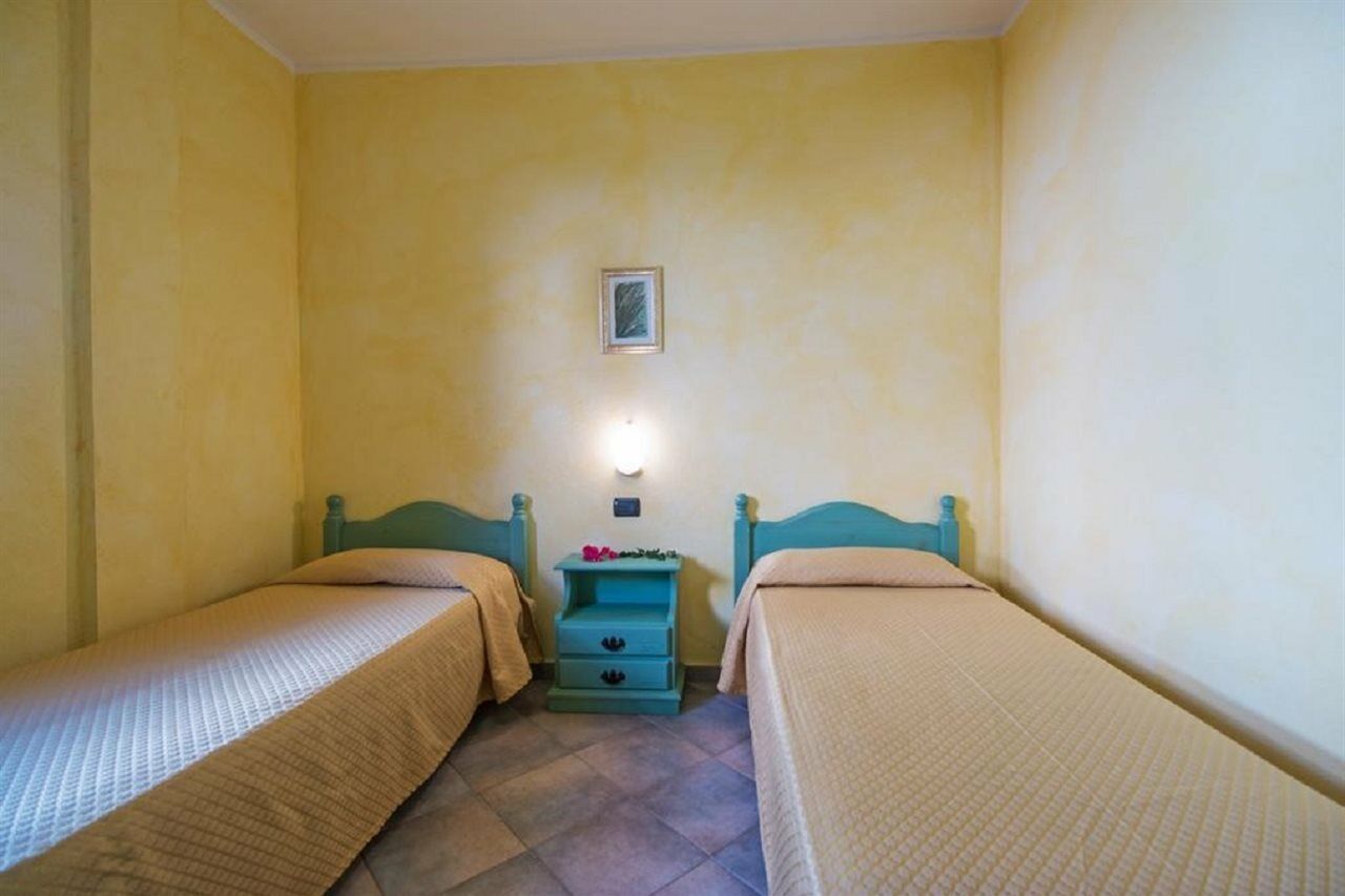 Albergo Residenziale Gli Ontani Cala Liberotto Exteriér fotografie